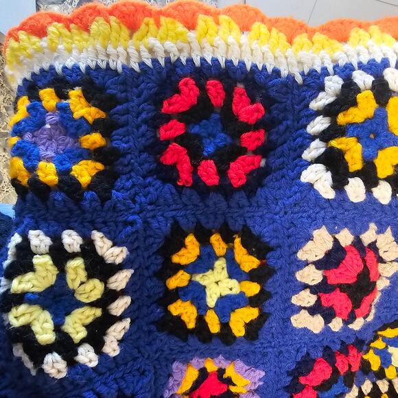 CROCHET Granny Square Afghan Blanket Bright Colors 64" x 48" Handmade GIFT - Picture 5 of 7